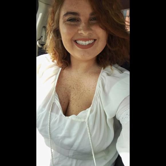 Meet your Posher, Kasey - Picture 1 of 1